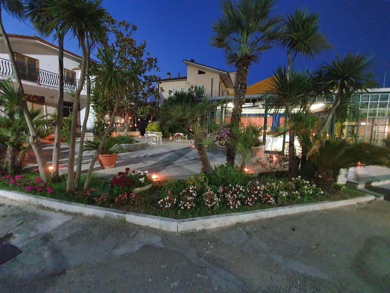 Hotel Ristorante La Campagnola Cassino Kültér fotó