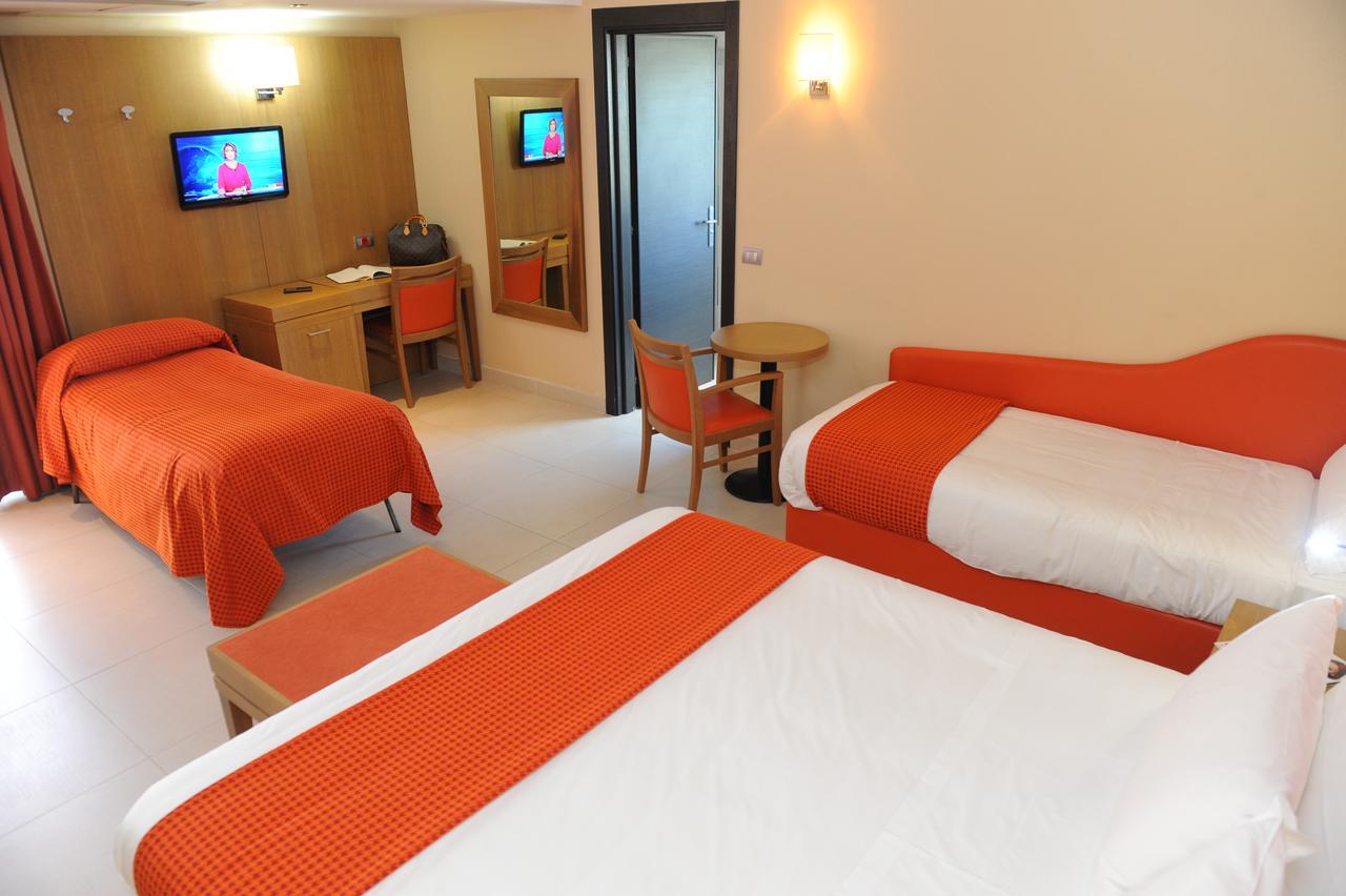 Hotel Ristorante La Campagnola Cassino Kültér fotó