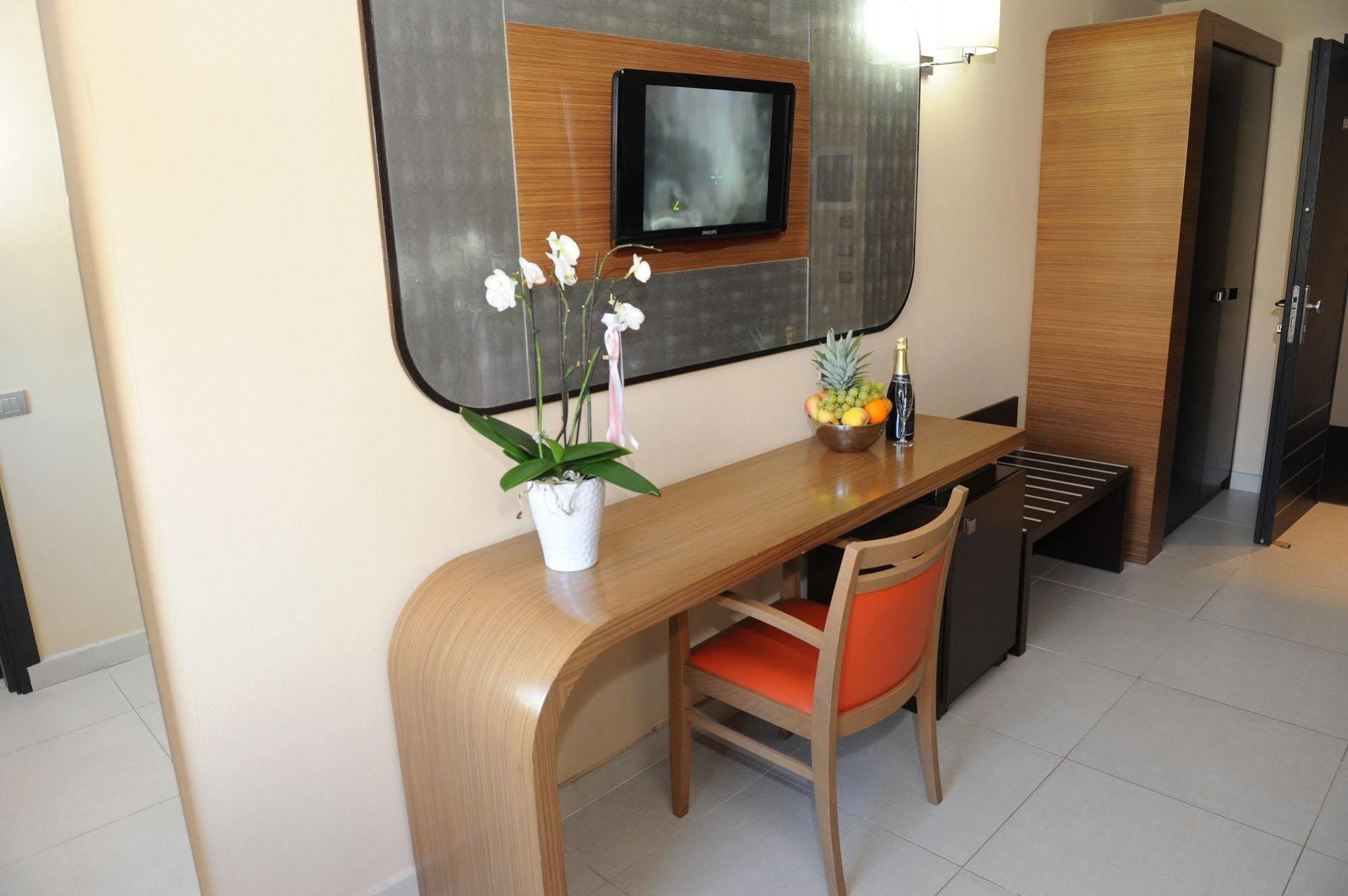 Hotel Ristorante La Campagnola Cassino Kültér fotó